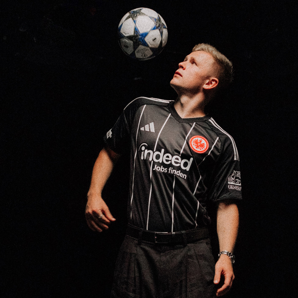 Camiseta Eintracht Frankfurt 2025/26 - 4ª Equipación Champions League