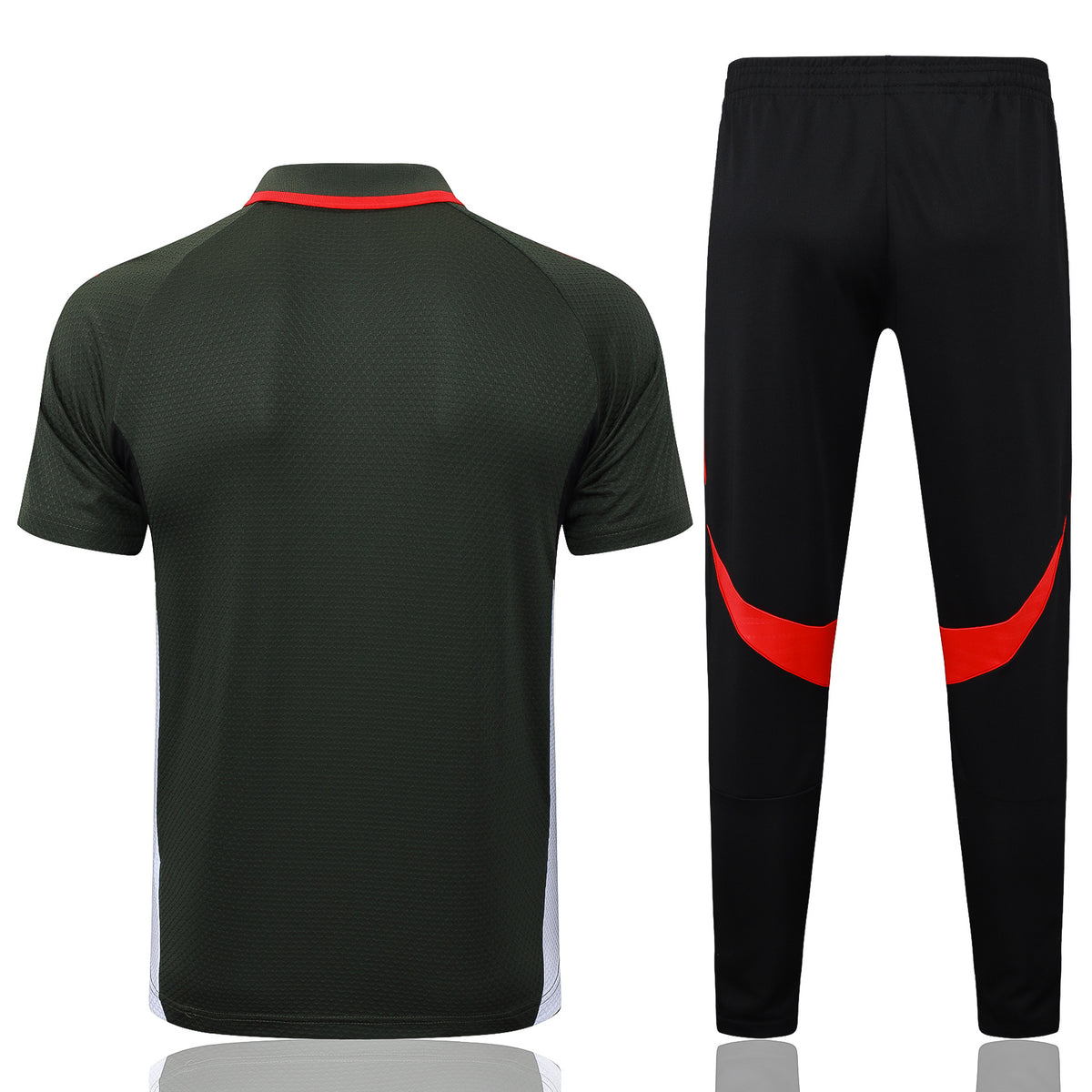 Conjunto Polo Pre-Partido Bayern Múnich - 2025/26