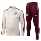 Conjunto de Entrenamiento Largo Ajax - 2025/26