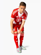 Pantalón Corto Bayern Múnich 2025/26 - 1ª Equipación