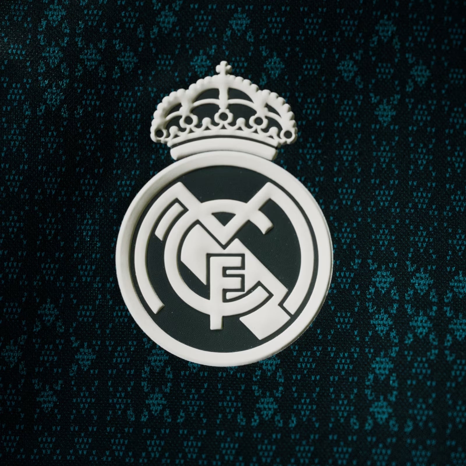 Camiseta Real Madrid 2026/27 - 2ª Equipación