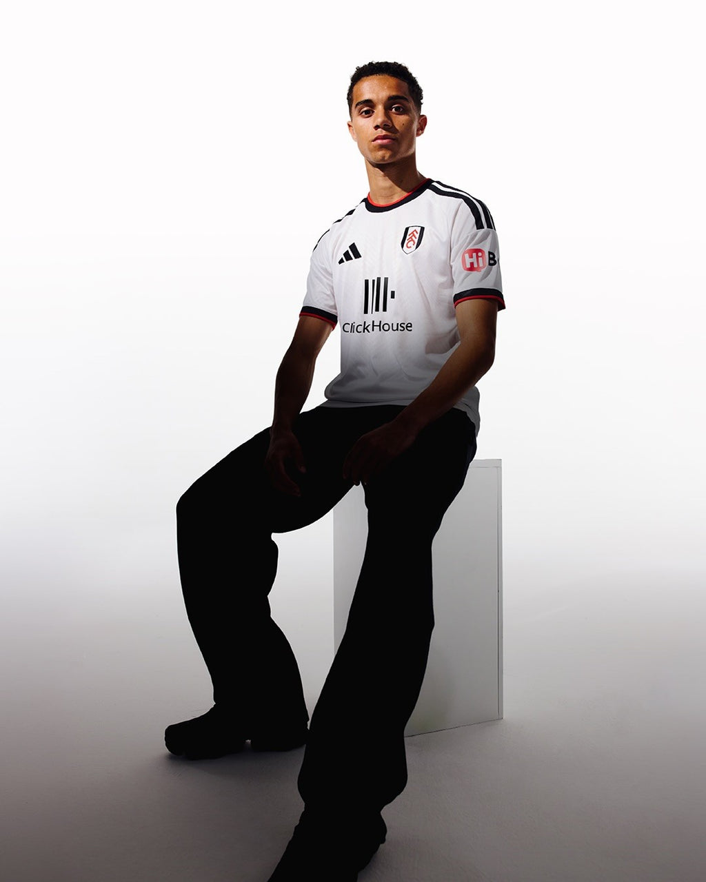 Camiseta Fulham Fc 2026/27 - 1ª Equipación
