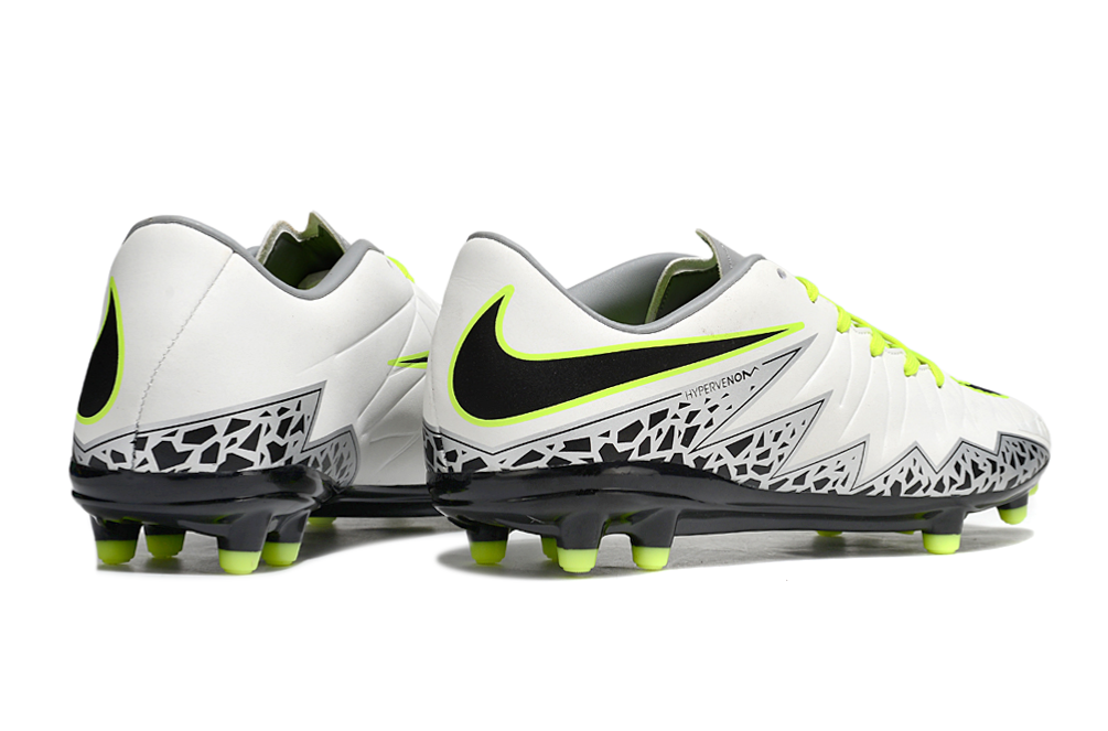 Botas Hypervenom Phantom II FG - Fútbol 11