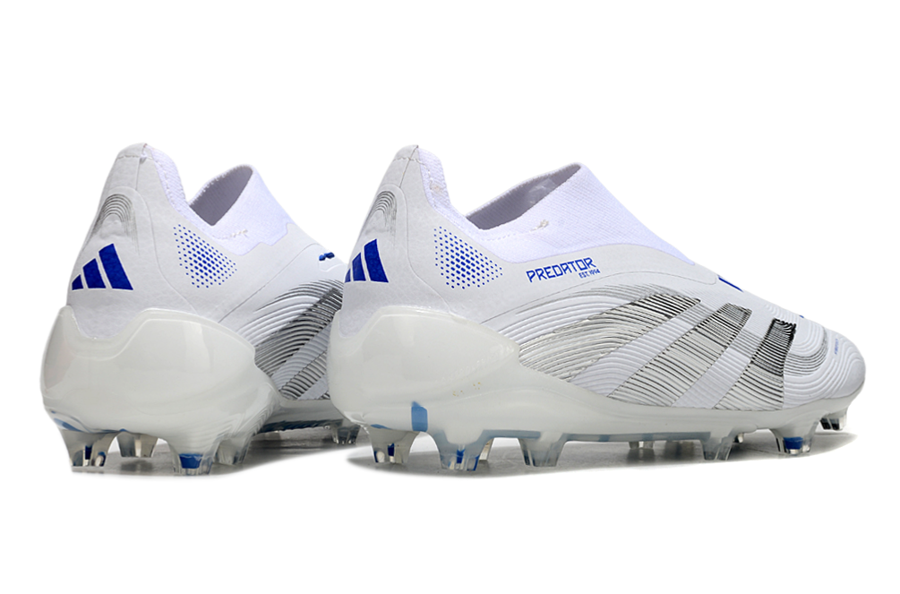 Botas Predator Accuracy+ FG (Con Tobillera) - Fútbol 11