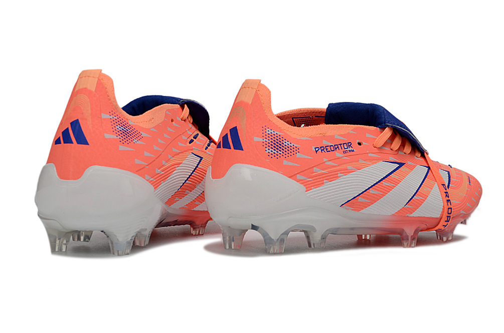 Botas Predator Accuracy FG (Con Tobillera) - Fútbol 11