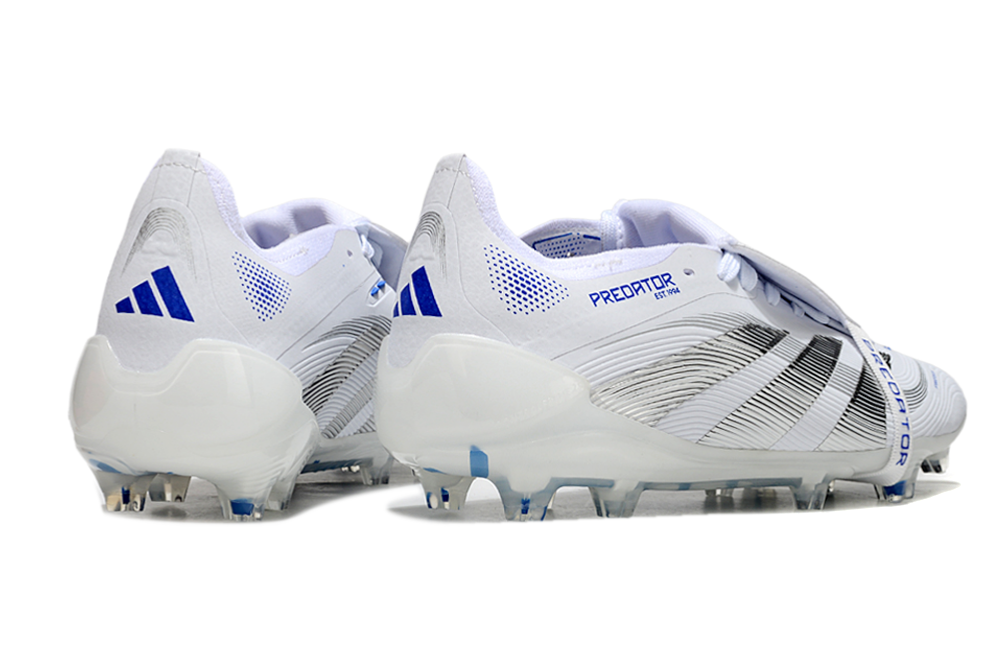 Botas Predator Accuracy FG (Con Tobillera) - Fútbol 11