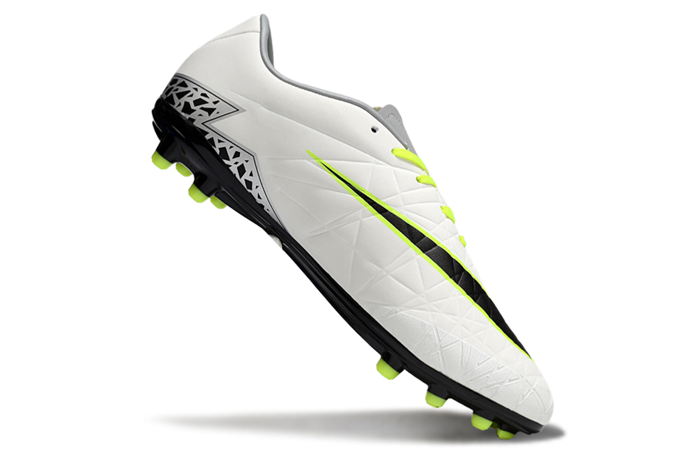 Botas Hypervenom Phantom II FG - Fútbol 11