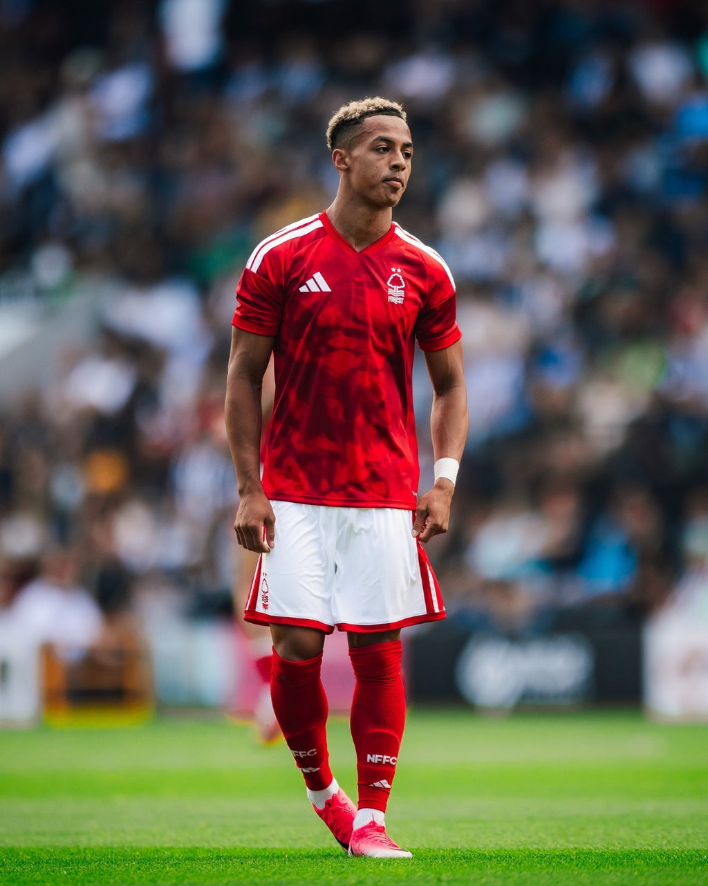 Camiseta Nottingham Forest 2026/27 - 1ª Equipación